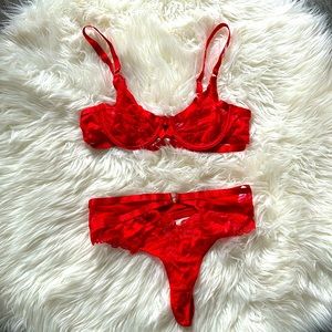 Red Lingerie Set - NEW WITHOUT TAGS